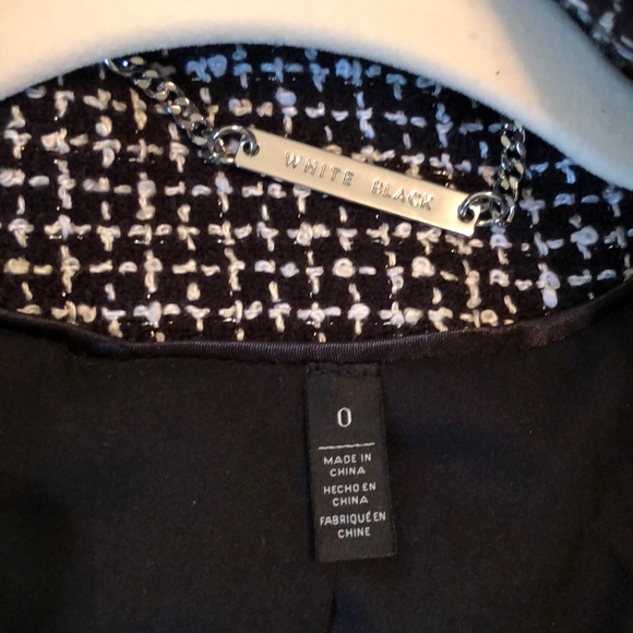 White House Black Market Blazer - Picture 4 of 4